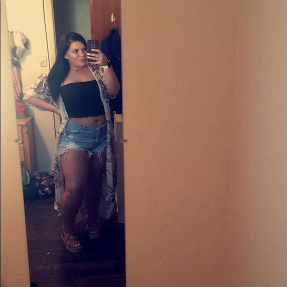 Meet your Posher, Kaela - Picture 1 of 1